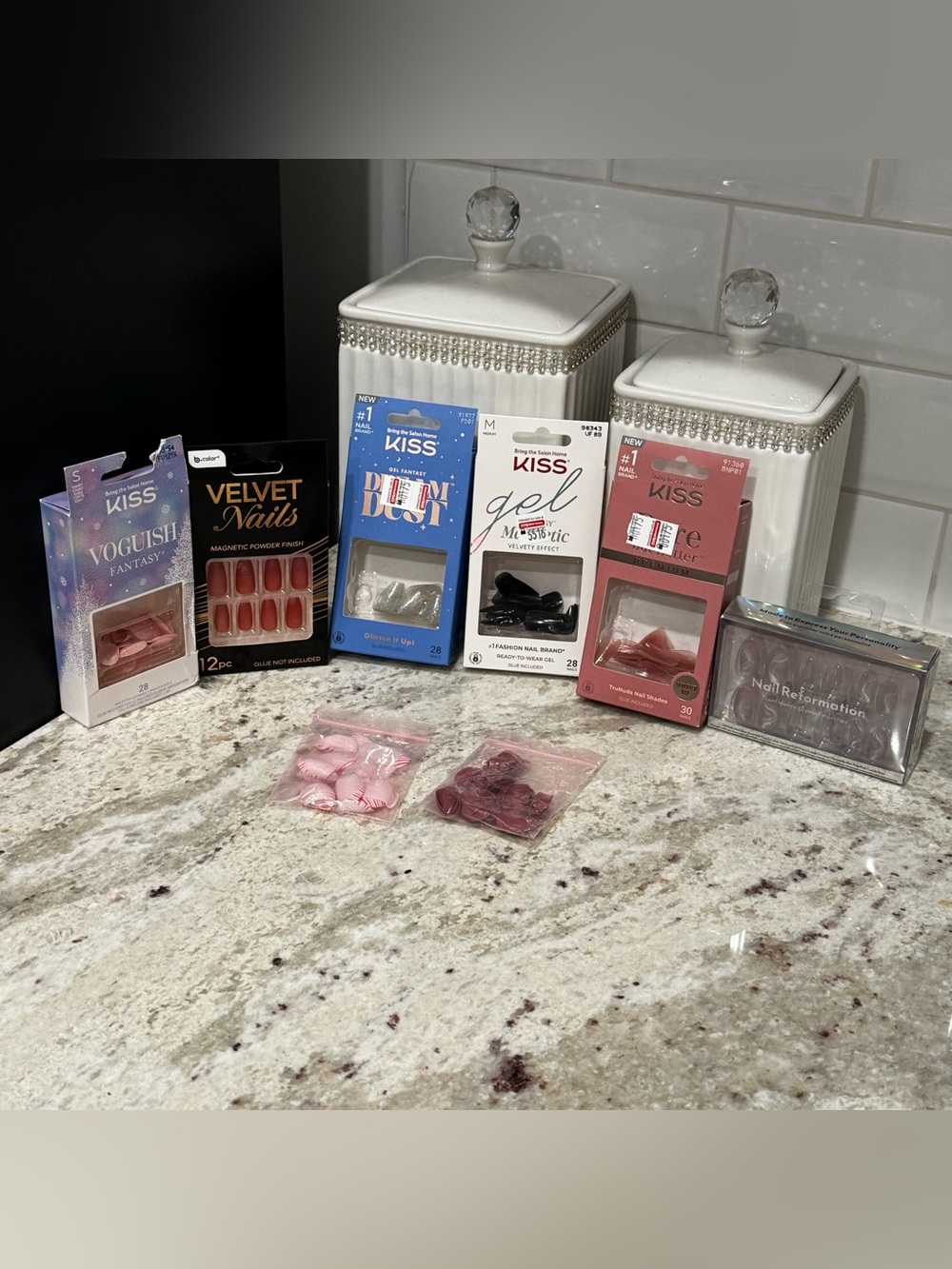 Kiss Press-On Assorted Nails
